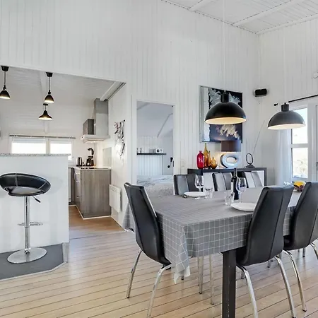 Dom wakacyjny Saku - 495m To The Fjord By Interhome
