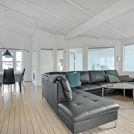Dom wakacyjny Saku - 495m To The Fjord By Interhome
